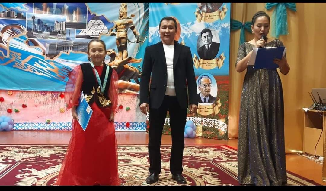 "Тәуелсіз елдің ұрпағымыз" атты Республикалық жастар мен ересектер байқауында көрсеткен өнері үшін Мұқатай Асылжан вокал наминациясы бойынша бірінші орын иеленді